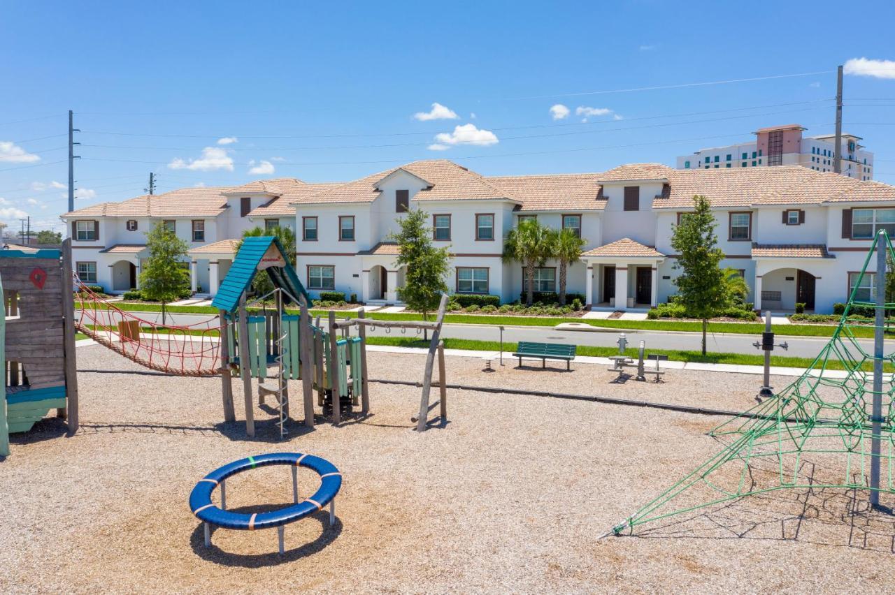 Ravishing Four Bd W/ Pool Close To Disney 4947 Kissimmee Luaran gambar